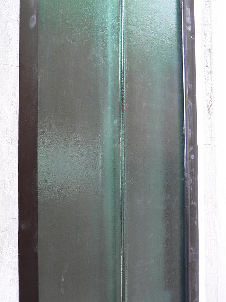 P1010838.JPG - The thin panel as seen from the exterior.