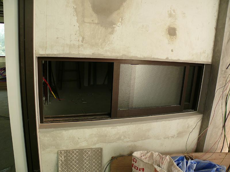 P1000610.JPG - A closer view of Jon's office window.