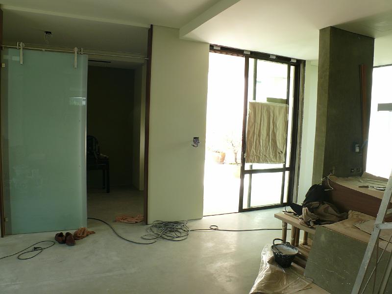 P1000722.JPG - Interior view of the entryway.