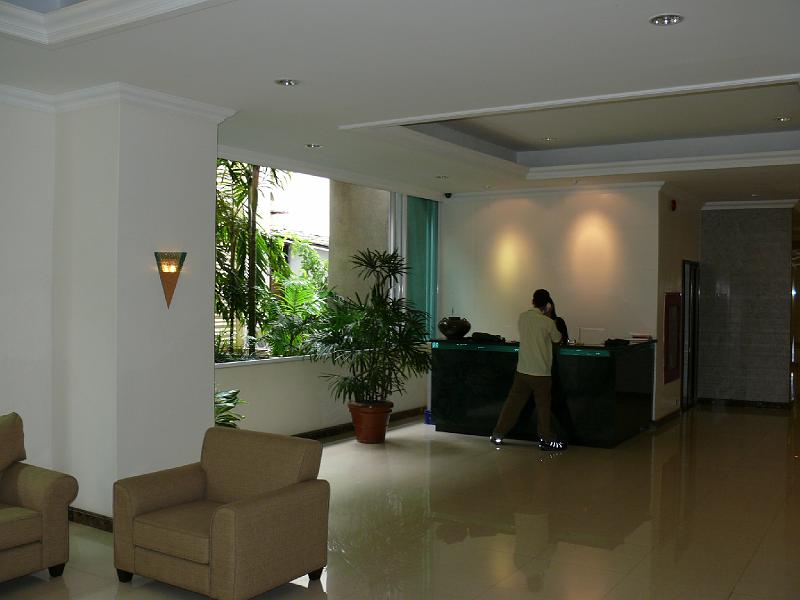 P1000094.JPG - Wider view of the lobby and receptionist's station.